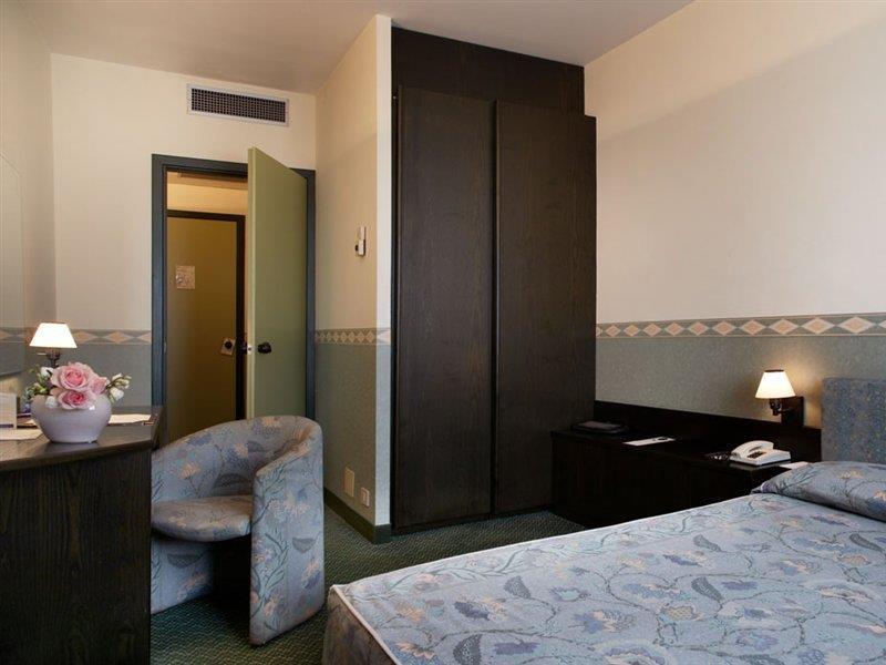 Pacific Hotel Airport 保尔格罗·托里尼斯 外观 照片