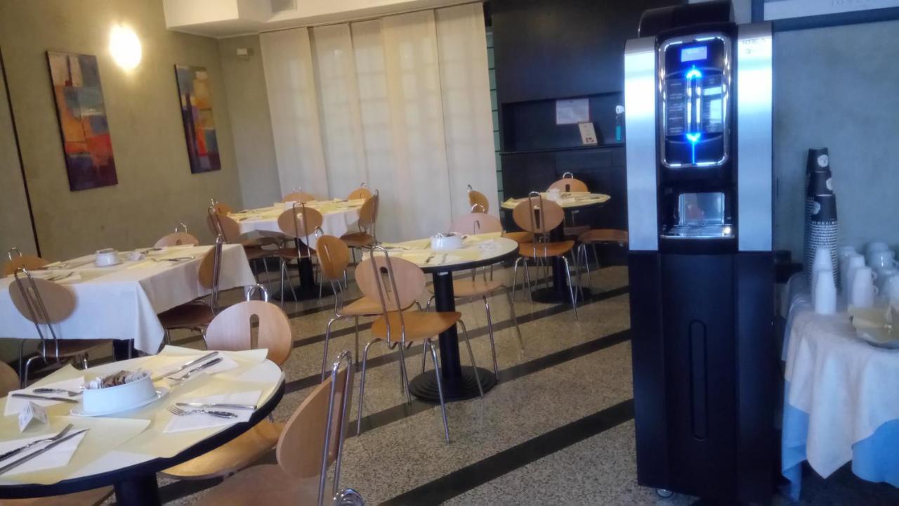 Pacific Hotel Airport 保尔格罗·托里尼斯 外观 照片