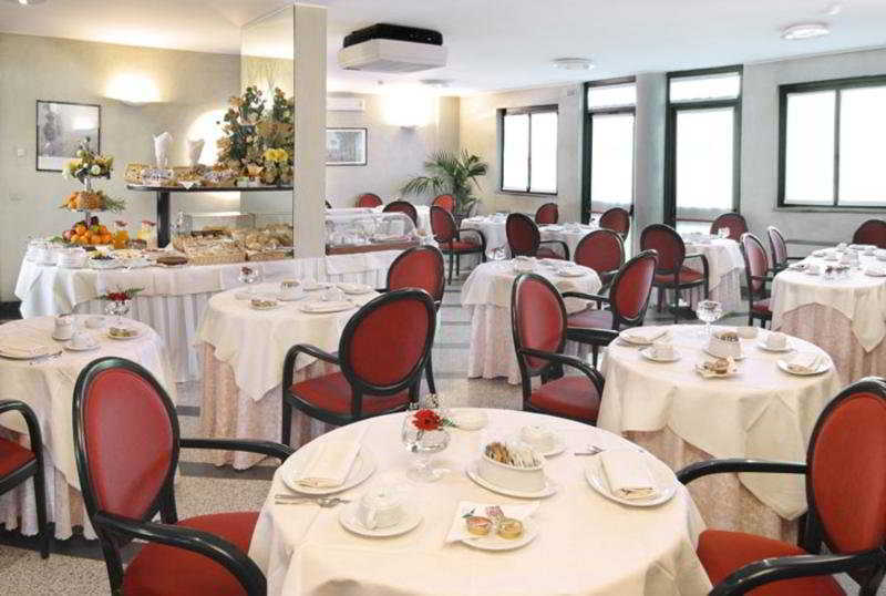 Pacific Hotel Airport 保尔格罗·托里尼斯 外观 照片